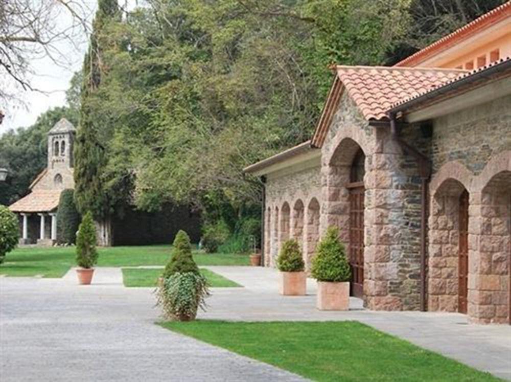 Husa Sant Bernat Montseny Exterior foto